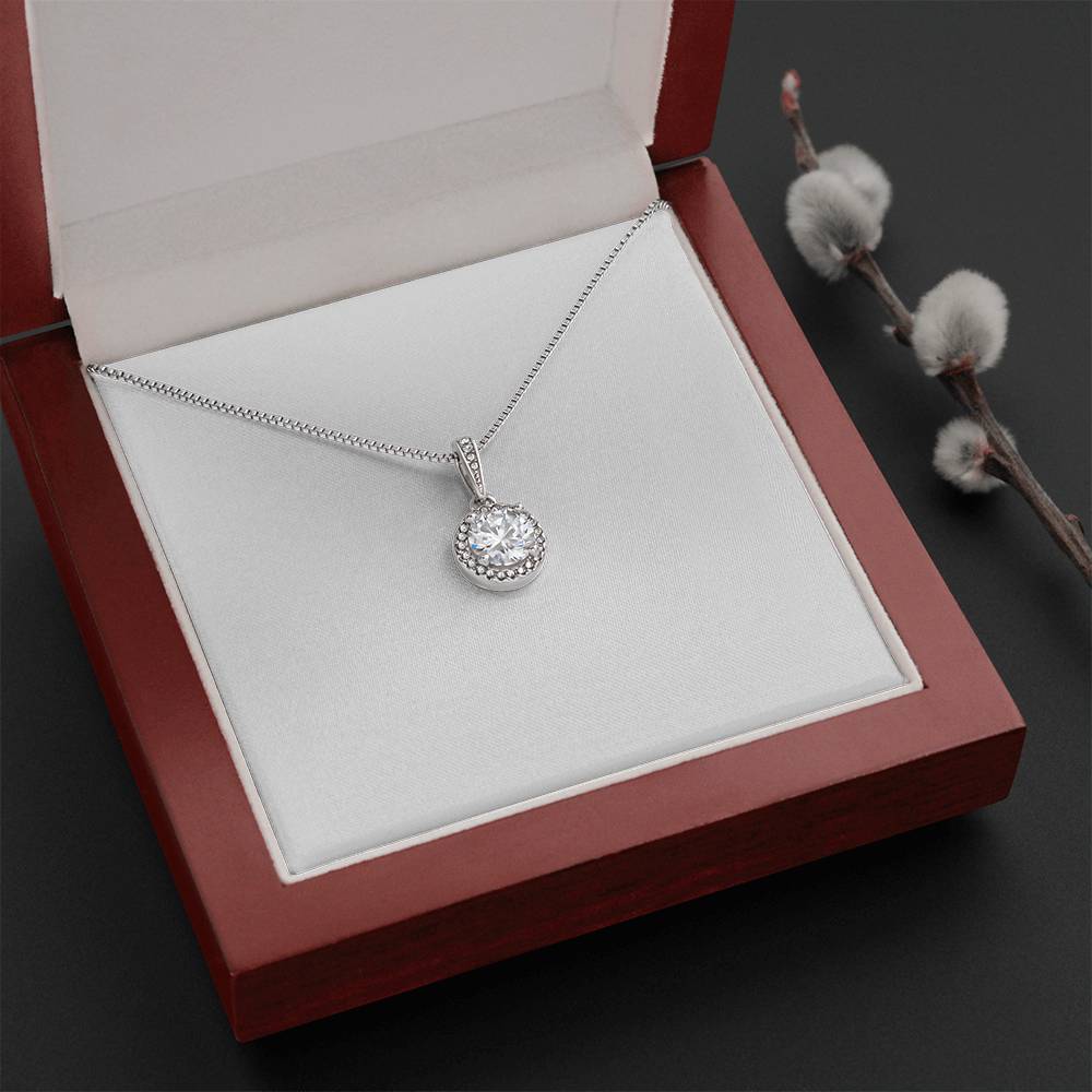 Elegant Round Necklace in stainless steel Finish